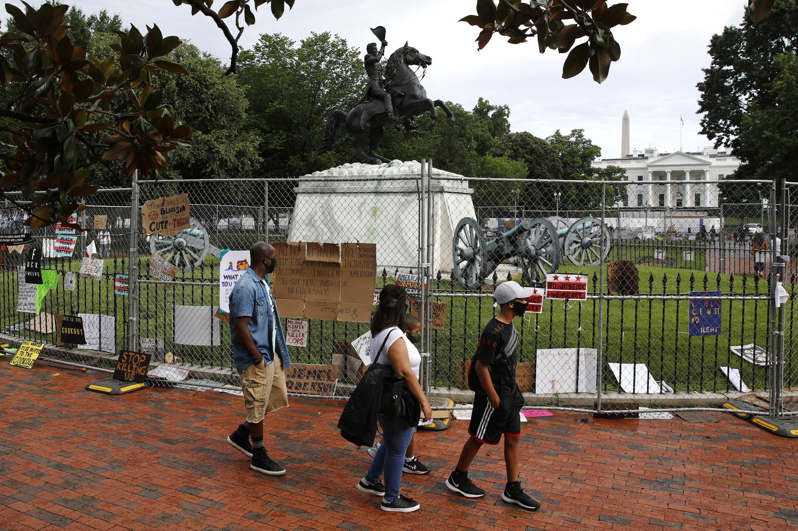 Protesters try to pull down Andrew Jackson statue in DC