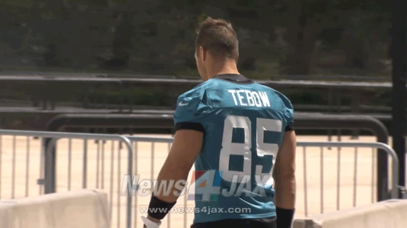 Decadelong wait ends for many fans as hometown football legend Tim Tebow suits up for Jaguars