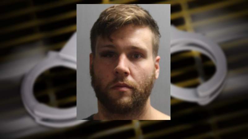 Man charged in DUI crash that injured trooper needed 4 Narcan doses to be revived, report says