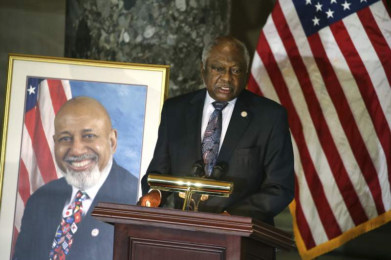 Leaders honor late Rep. Hastings as an outspoken fighter