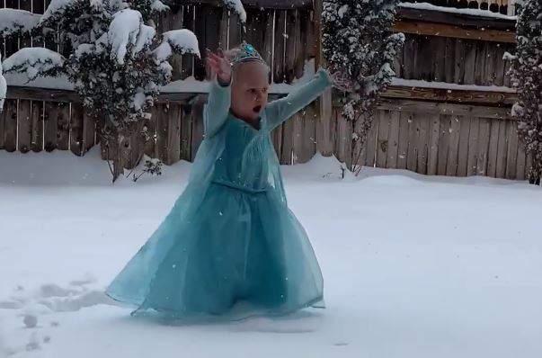 Toddler’s adorable recreation of Frozen scene goes viral