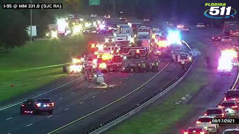4-vehicle crash on I-95 snarls morning commute in northern St. Johns County