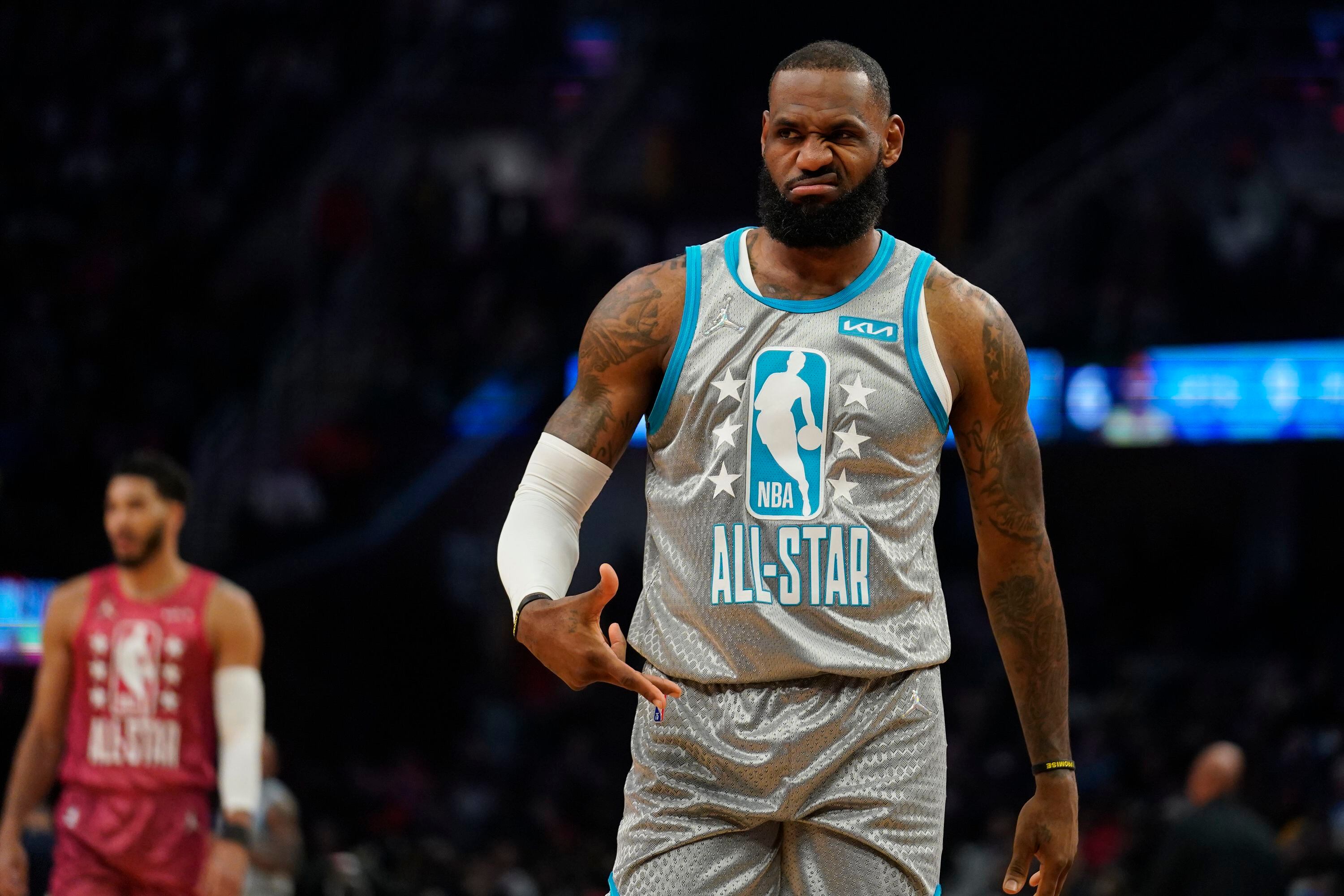 NBA news 2023, top selling NBA jerseys: The superstars raking in the cash  for basketball; LeBron James tops jersey sales for season, Steph Curry  second