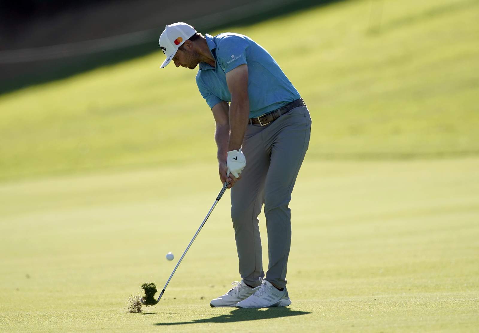 Fitzpatrick takes early lead as Riviera proves tough test