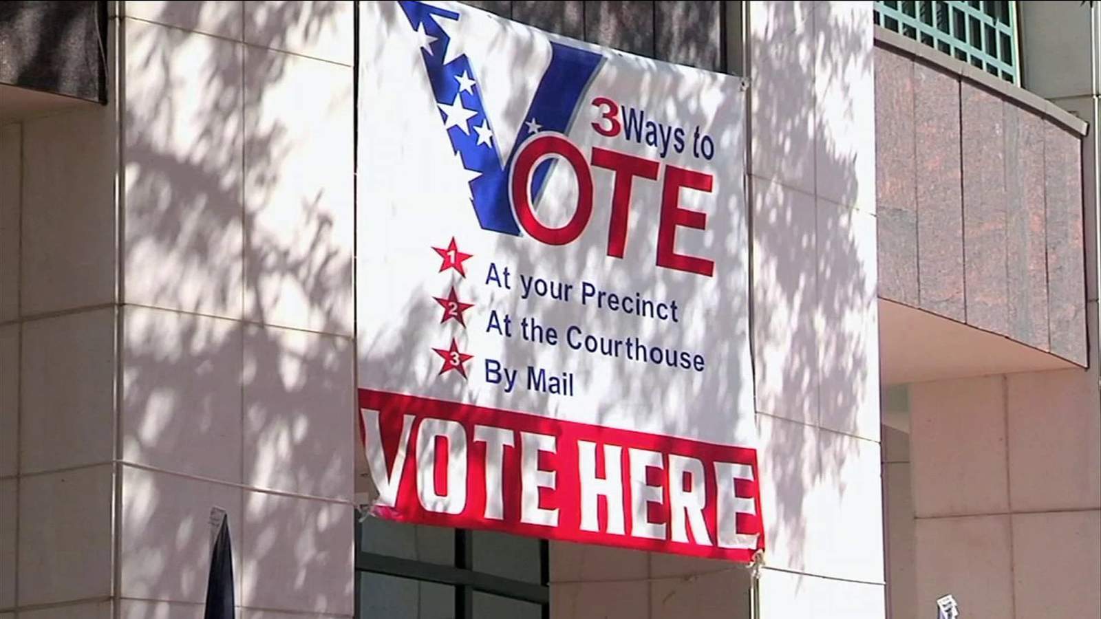 Federal judge weighs Florida’s voter registration deadline