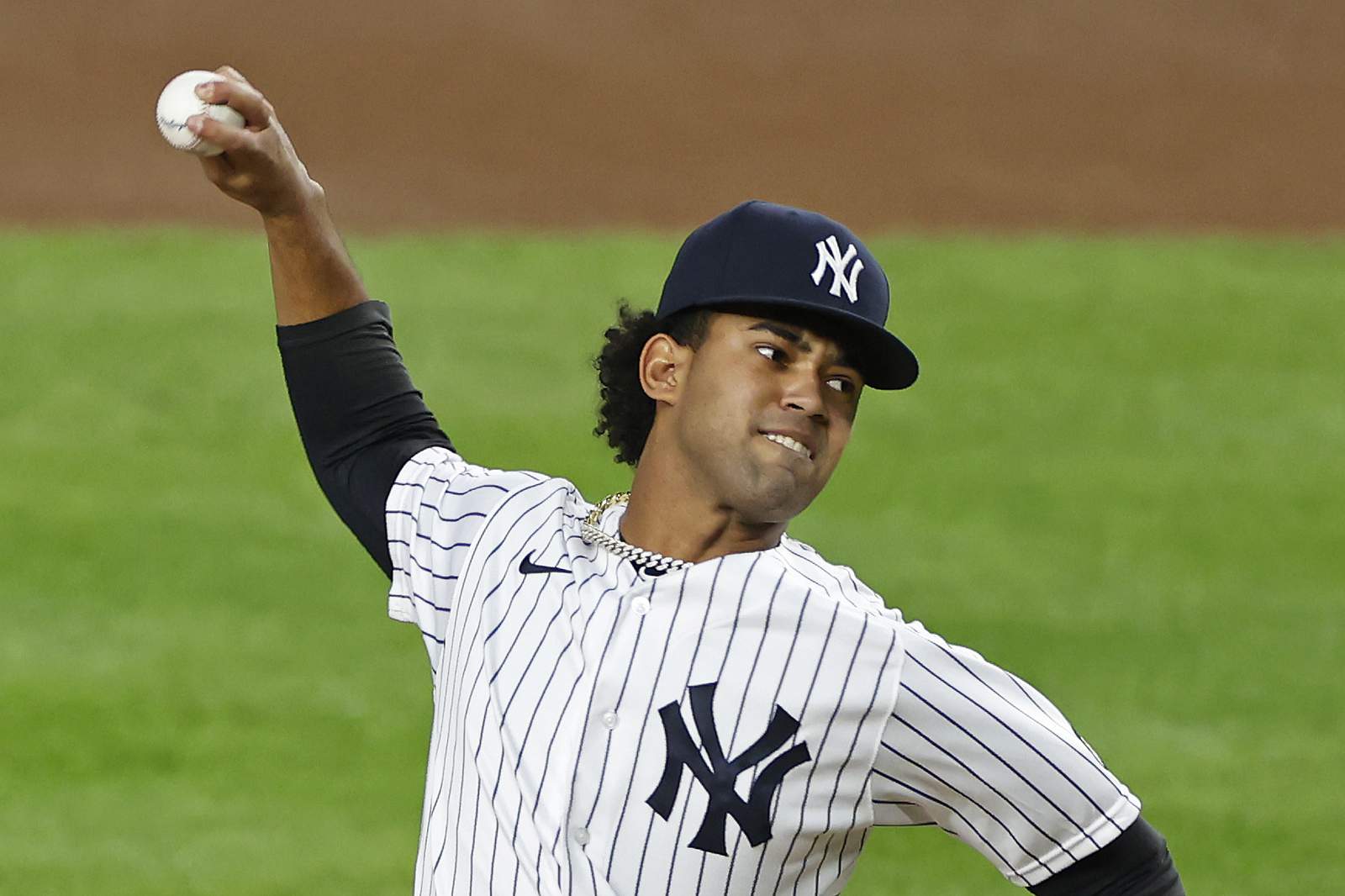 LEADING OFF: García youngest Yankees postseason starter