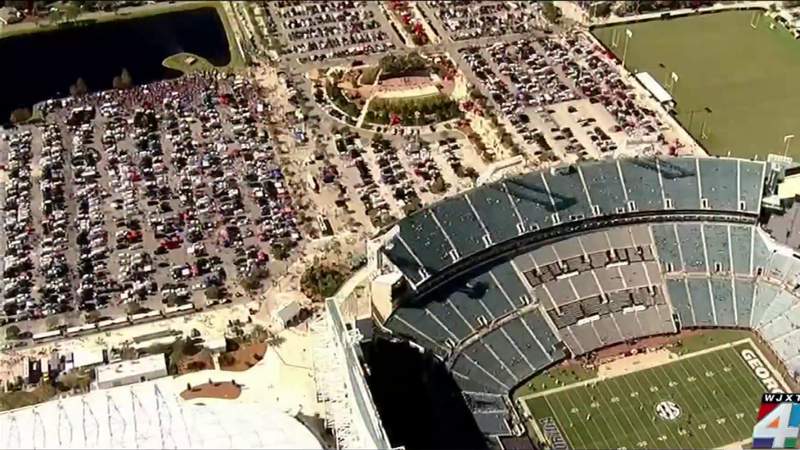 Florida-Georgia game likely to have 6K fewer stadium seats