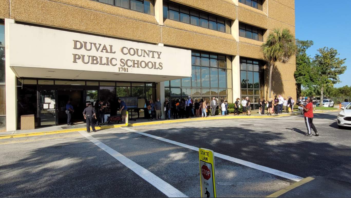 Dozens attend Duval School Board meeting as name change debate continues