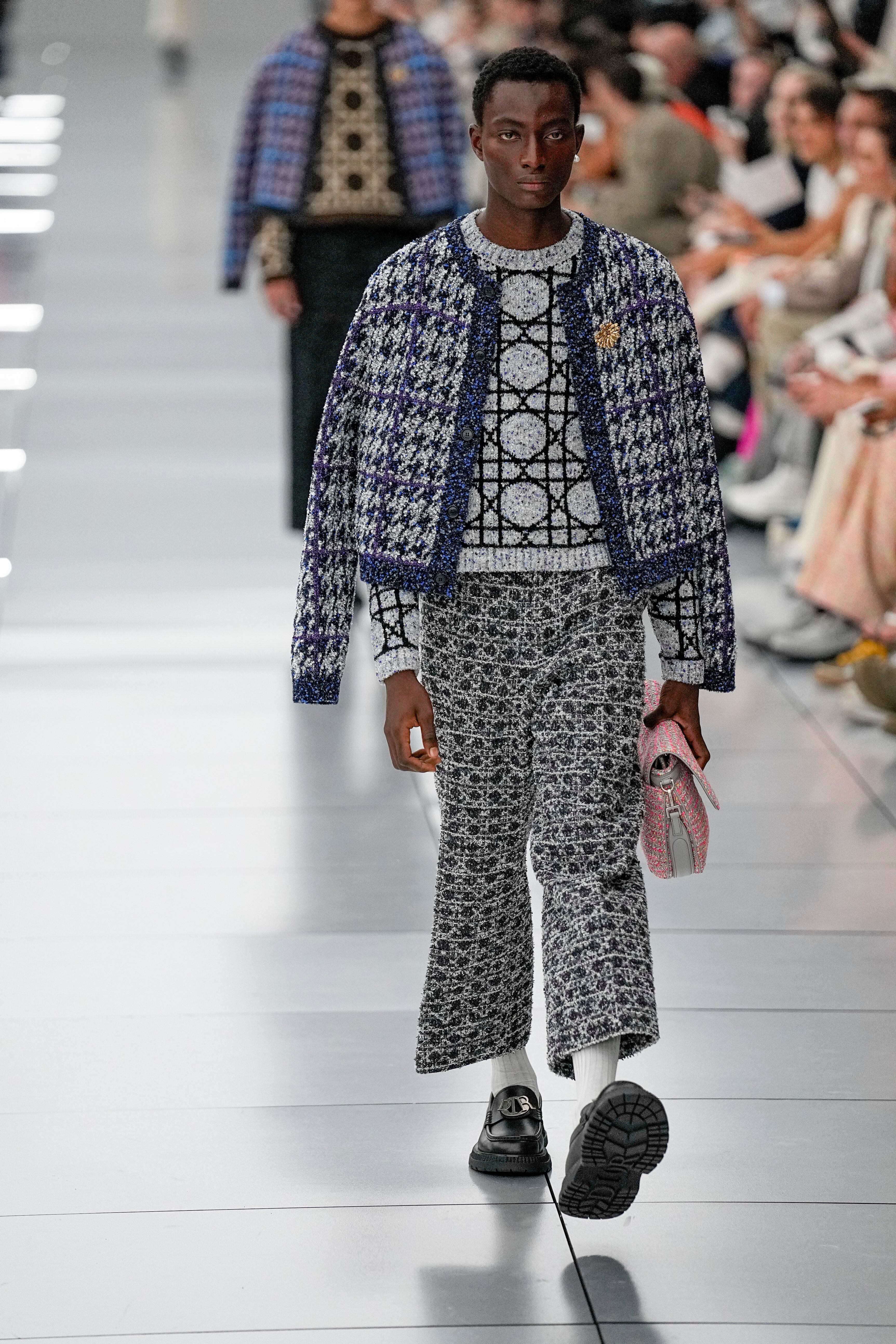 Dior's Kim Jones celebrates 5 years as designer in gender-fluid Paris men's  show