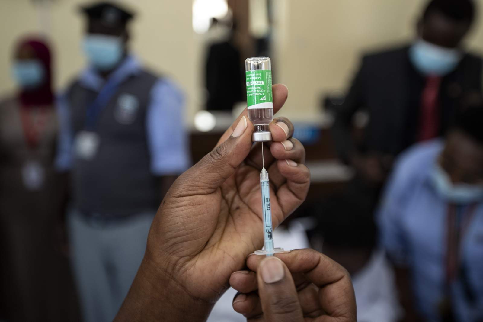 Kenya stops the private importation of COVID-19 vaccines