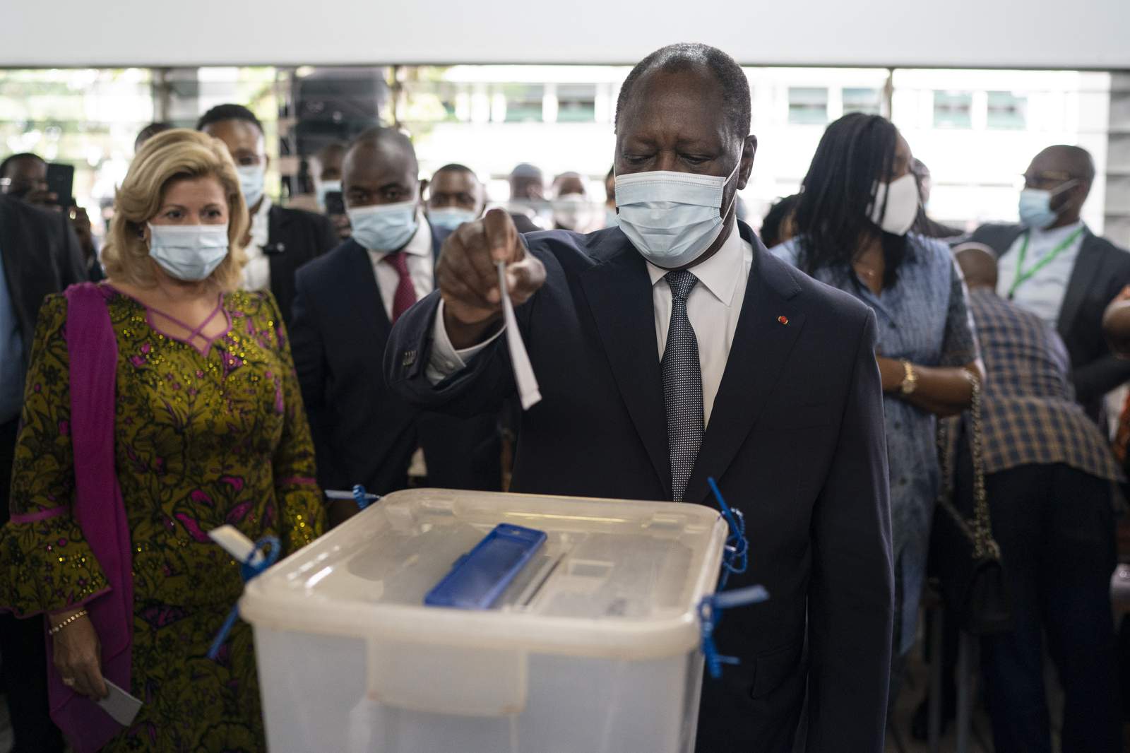 Ivory Coast opposition asserts 12 dead in election violence