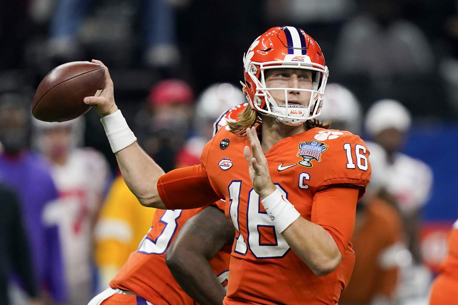 Trevor Lawrence already becoming well-versed in Jaguars offense