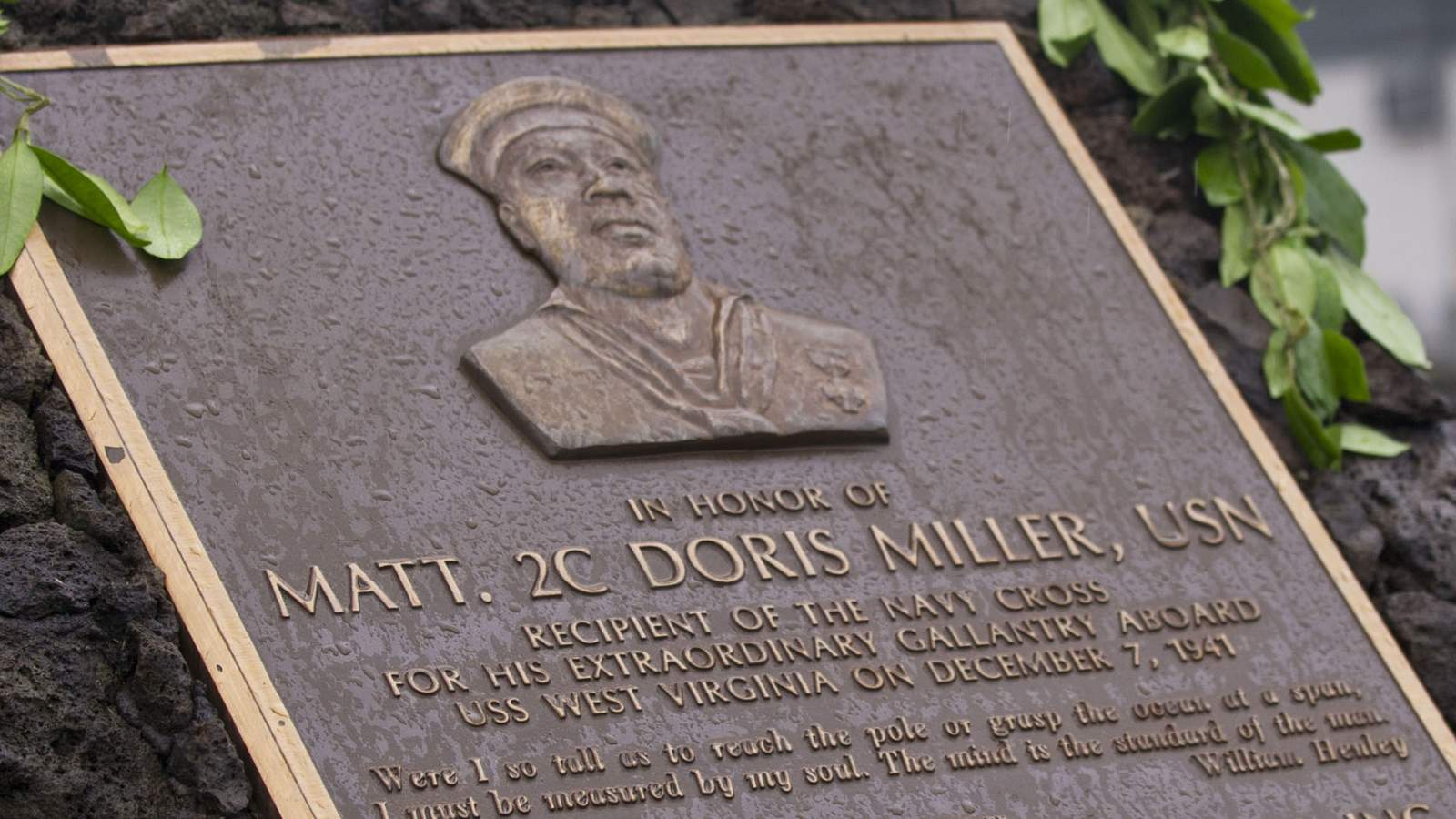 Navy to name aircraft carrier for Pearl Harbor hero Doris Miller