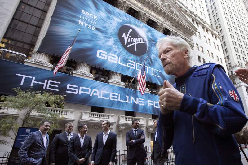 Branson mum on when he'll launch to space on Virgin Galactic