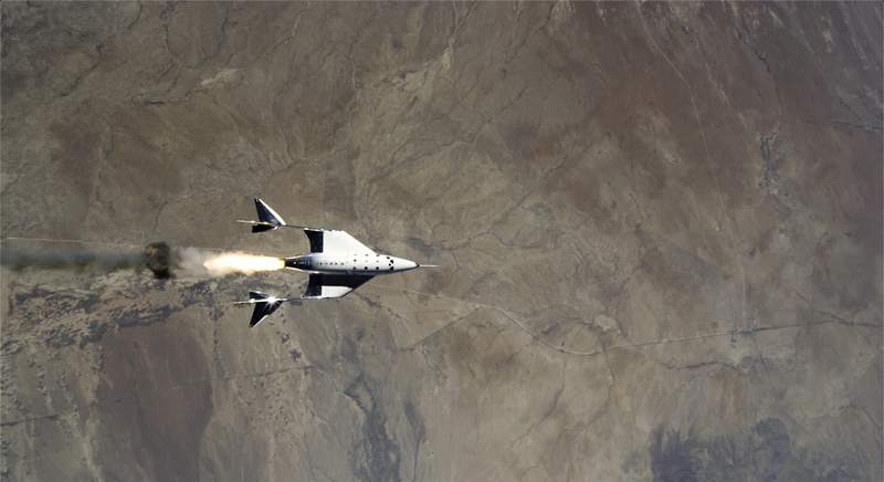 Virgin Galactic rocket ship ascends from New Mexico