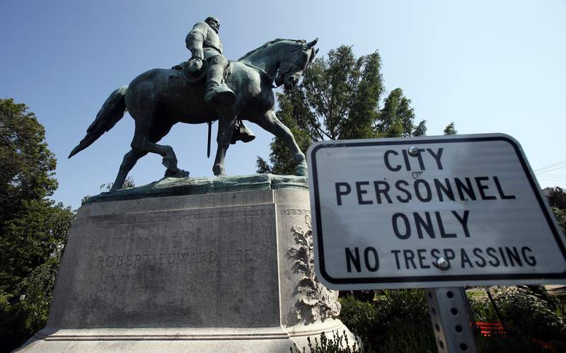 Virginia city council votes to remove Confederate statues