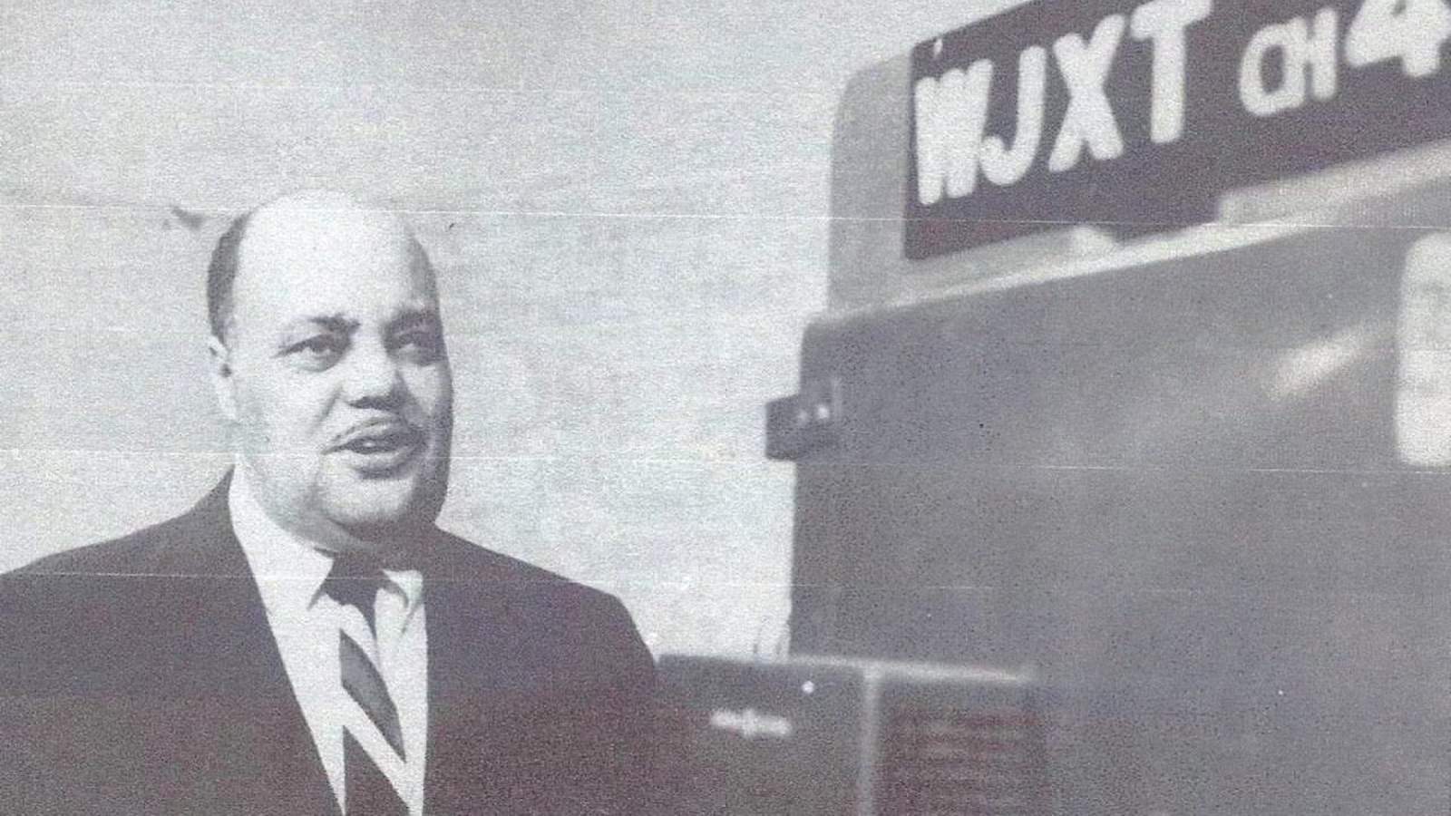 Ken Knight helped pave the way for African Americans to get into broadcast industry