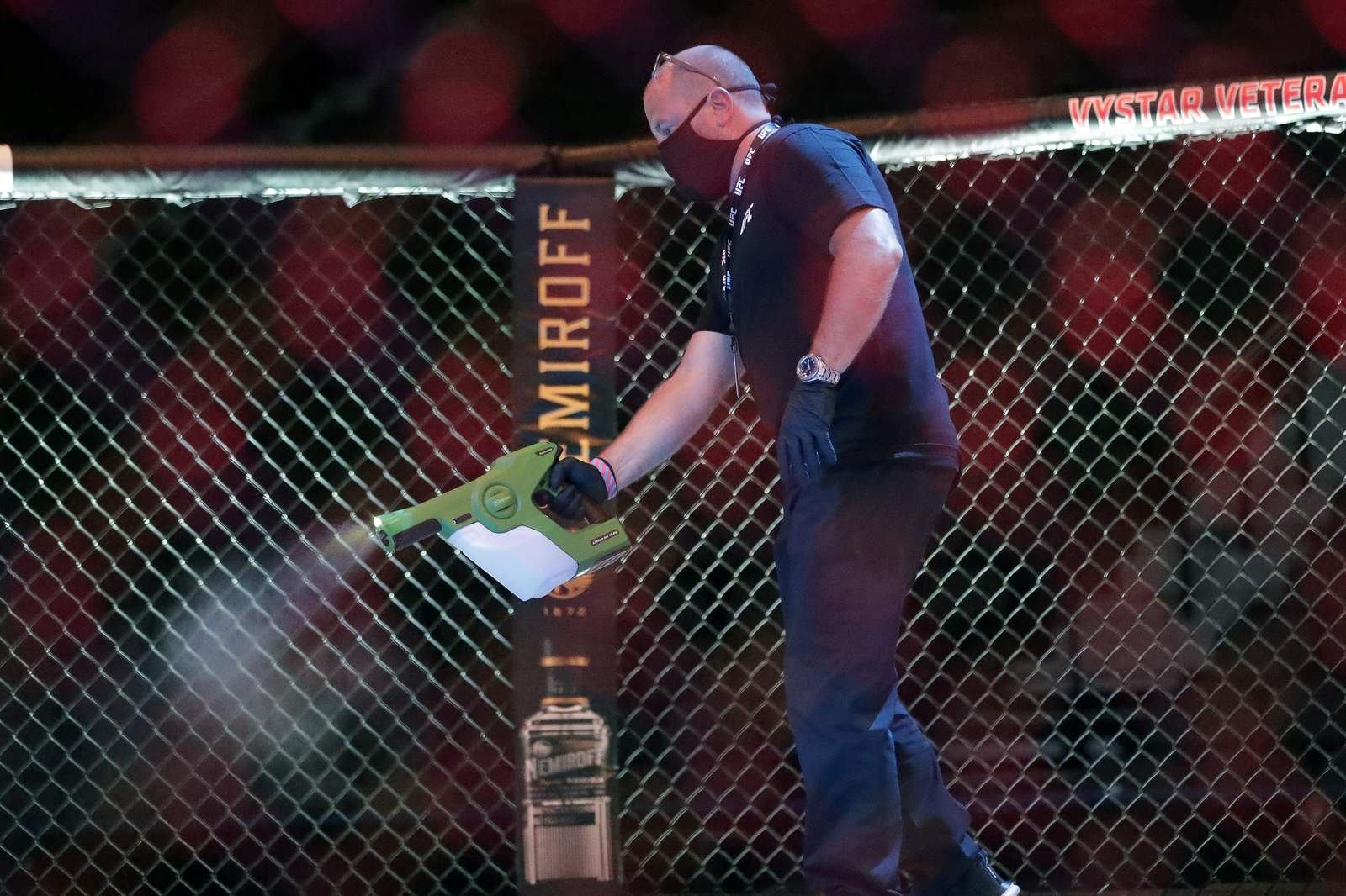 Walt Harris loses 1st UFC fight since stepdaughter's death