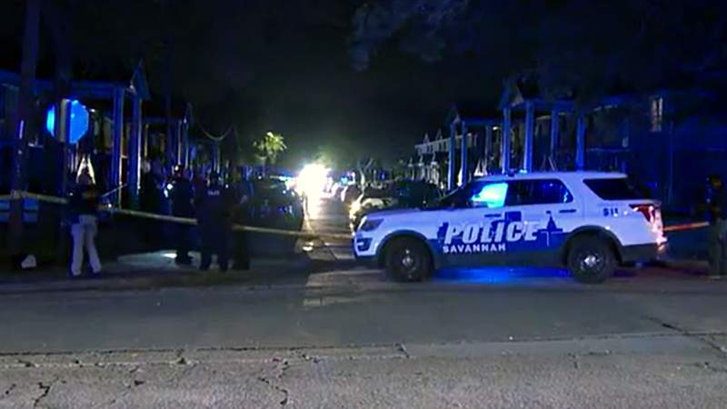 1 dead, 7 others wounded in mass shooting in Savannah