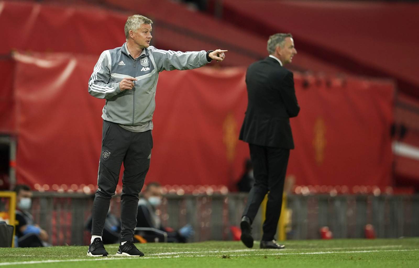 Man United's Solskjaer faces old teammate in Europa League
