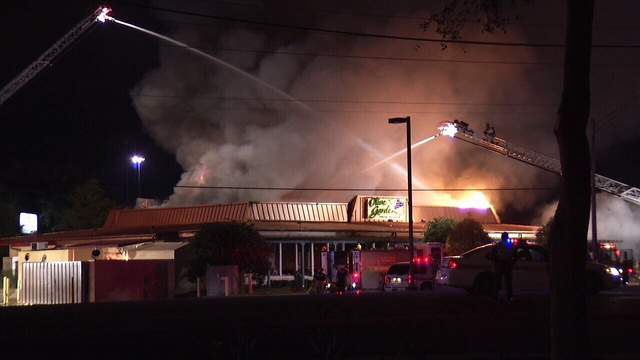 Fire Destroys Olive Garden On Atlantic Boulevard