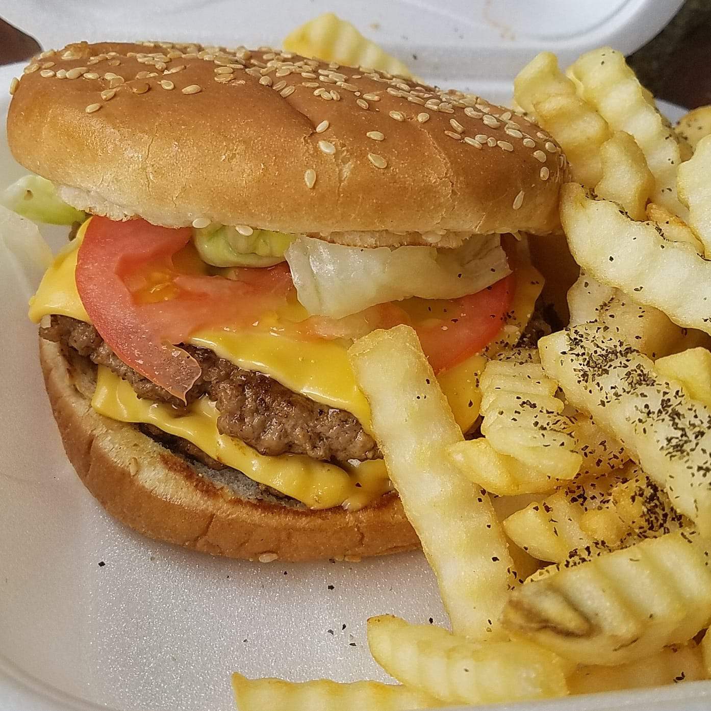 Jacksonville’s best burger: The Avenue Grill
