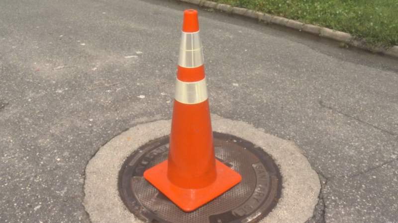 I-TEAM: Murray Hill residents upset over JEA’s handling of sewage overflow