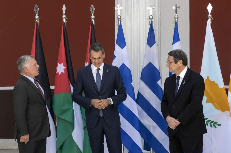 Seeking Mediterranean allies, Greece hosts Jordan's king