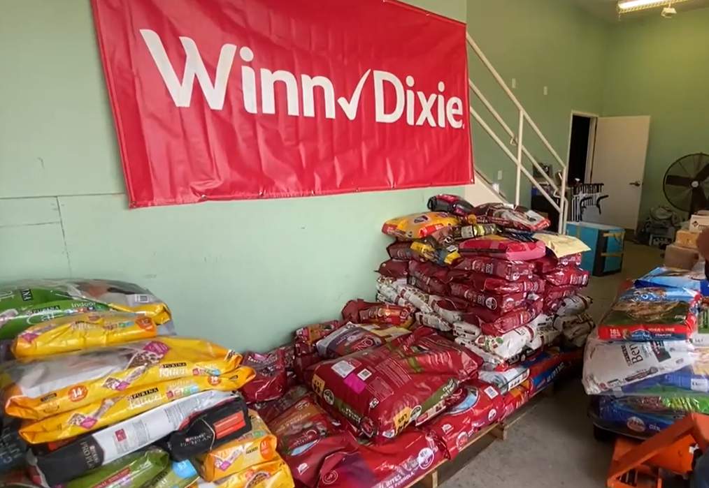 Winn-Dixie donates over 4,000 pounds of pet food to Jax Humane