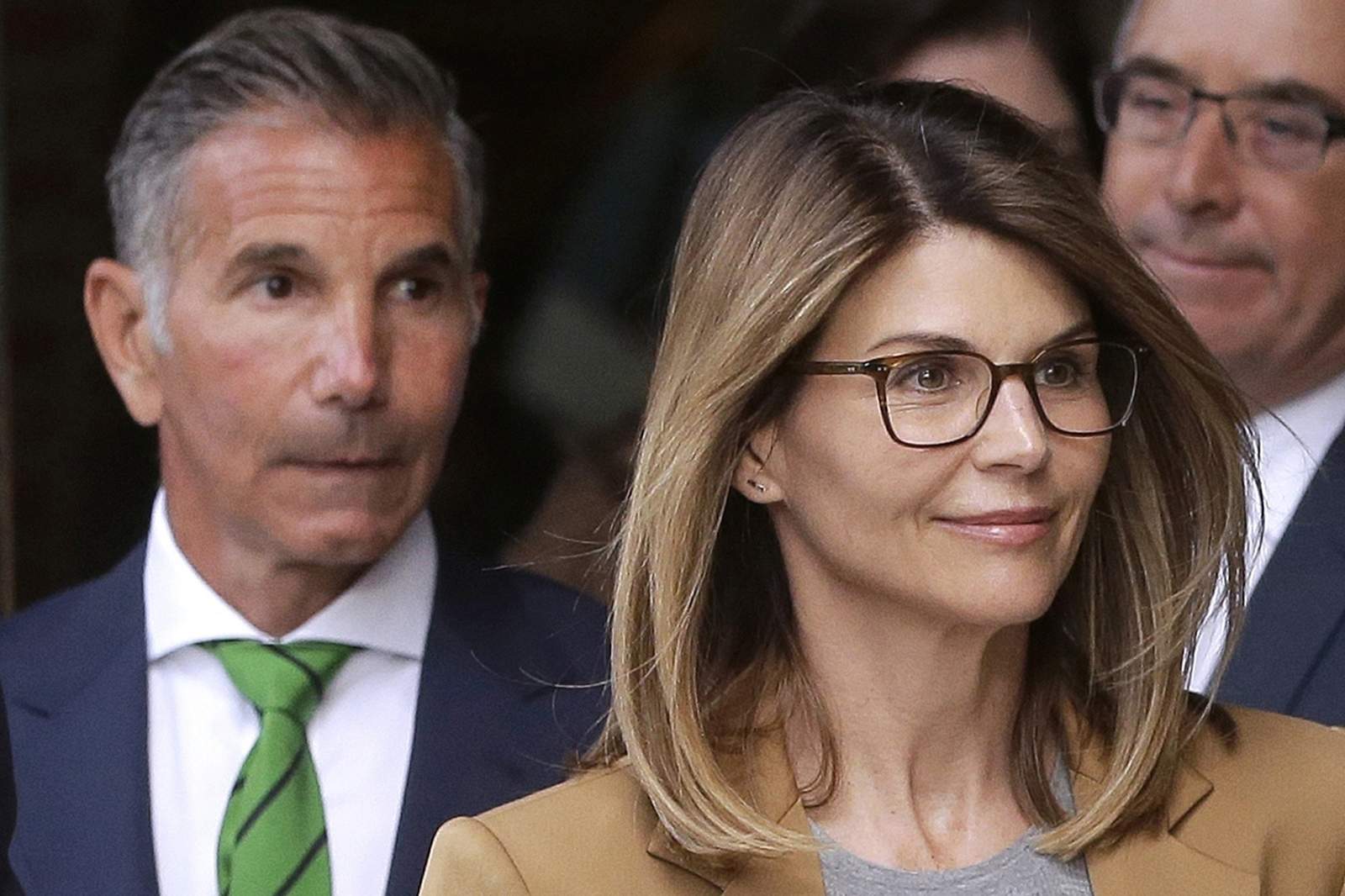 Actress Lori Loughlin, husband to serve prison time for college scam