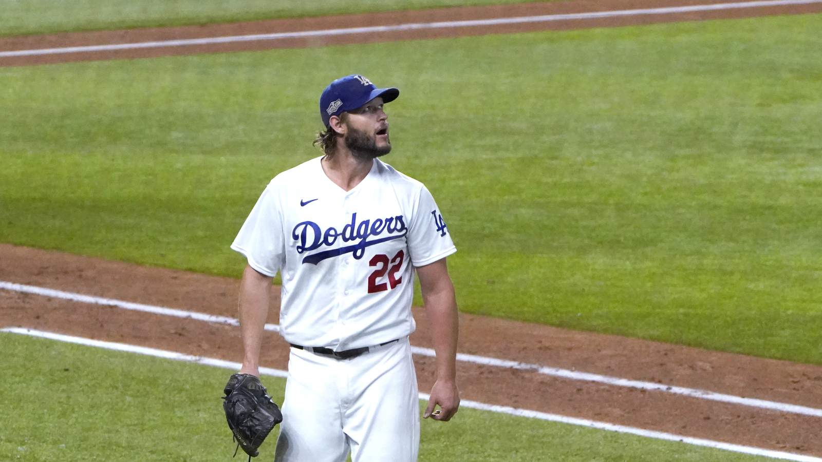 Dodgers' Clayton Kershaw scratched from Game 2 start in NLCS