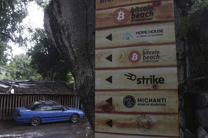 At El Salvador's Bitcoin Beach, a glimpse of crypto economy