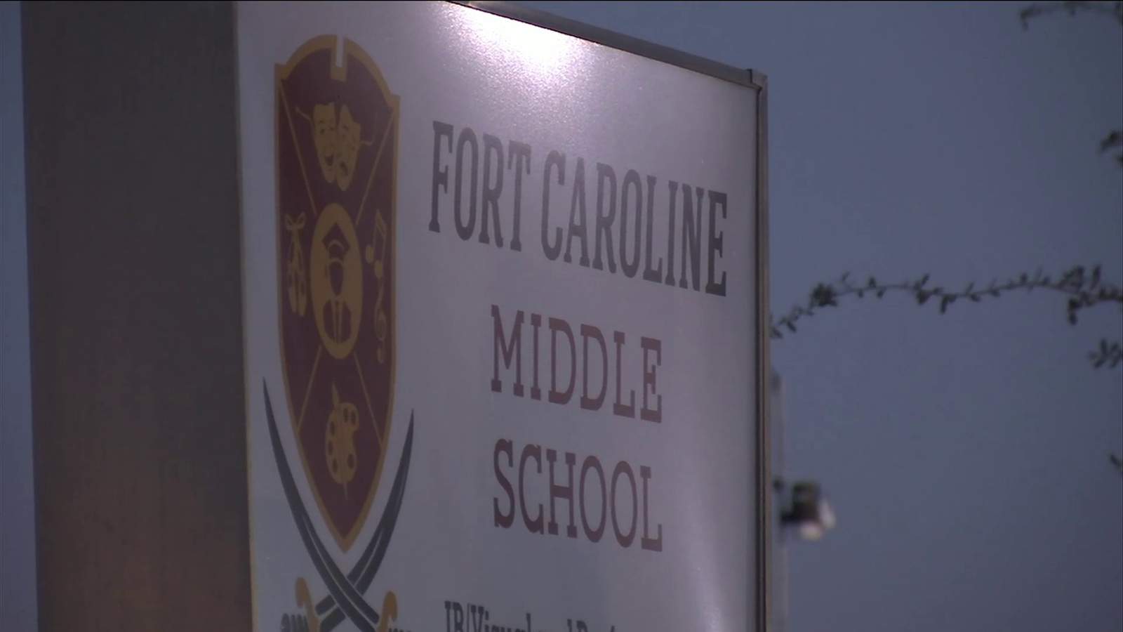 Fort Caroline Middle moving online due to ‘multiple cases of COVID-19′