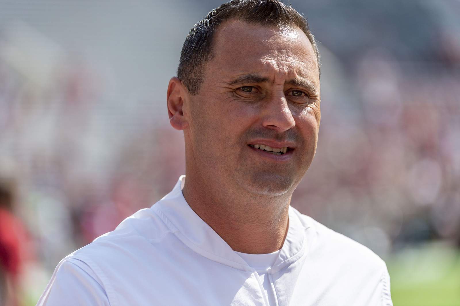 AP Top 25 Podcast: Sarkisian's road from rehab to Texas