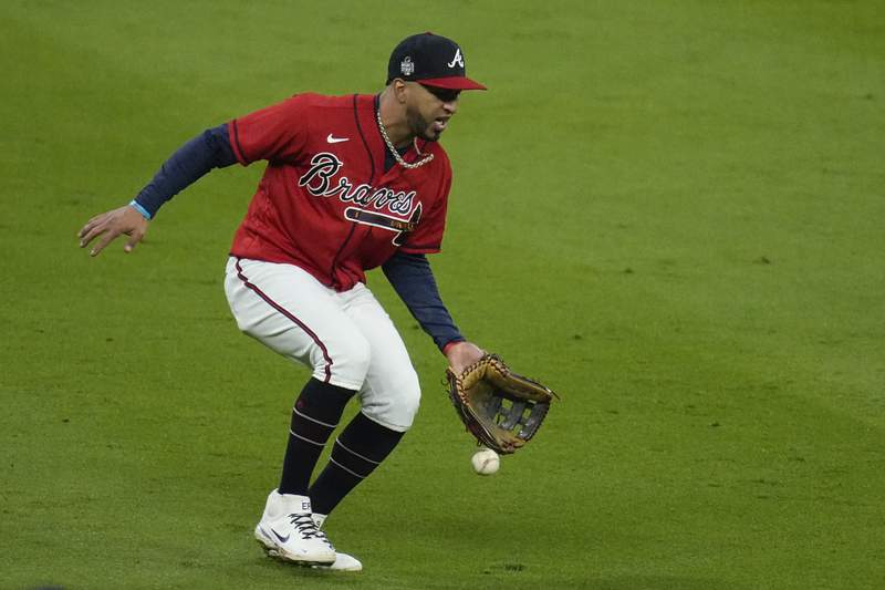 The Latest: d’Arnaud homer gives Braves 2-0 lead