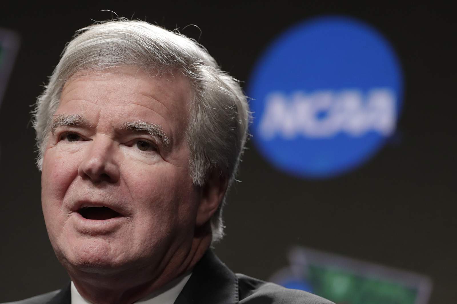 NCAA D1 Council holds off on athlete compensation, transfers