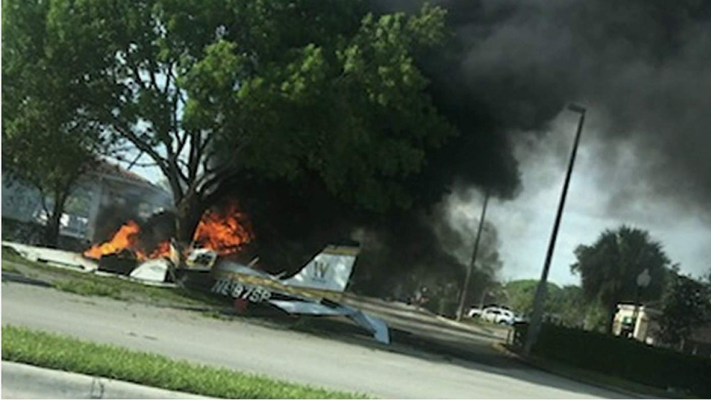 2 killed in separate small plane crashes in Florida