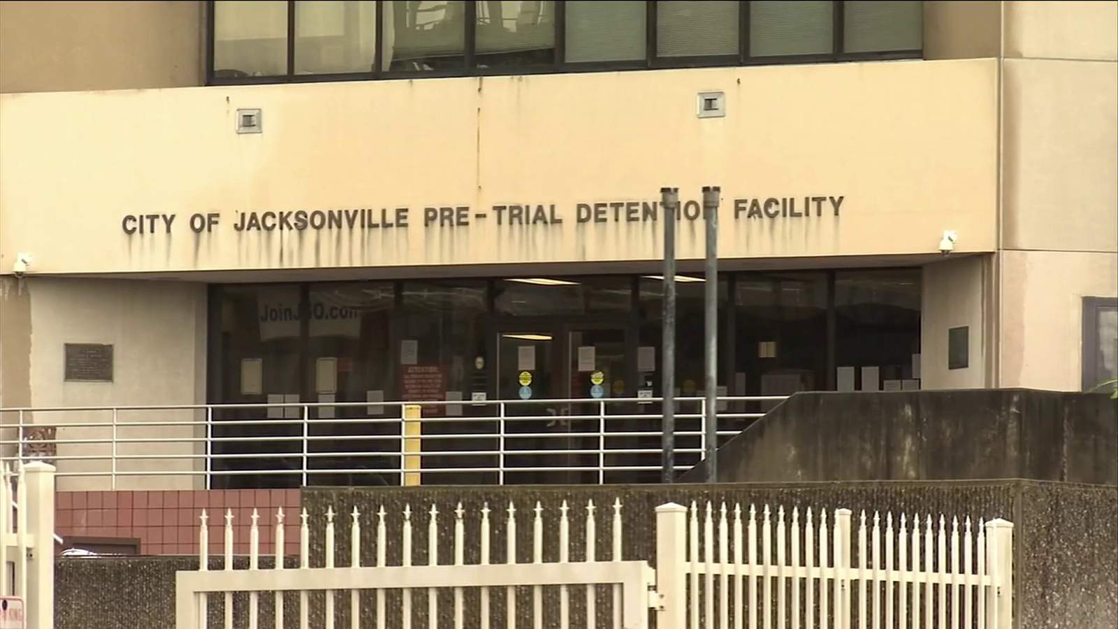 Nearly 50 more nonviolent offenders released from Duval County jail in effort to lower population