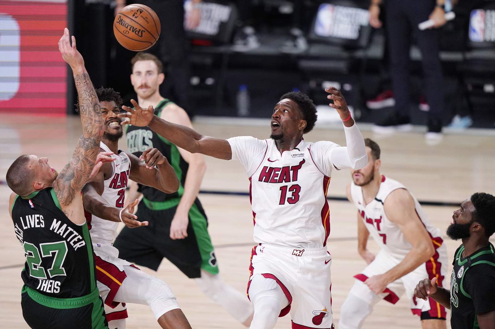 Celtics control second half, top Heat to win Game 5 in East