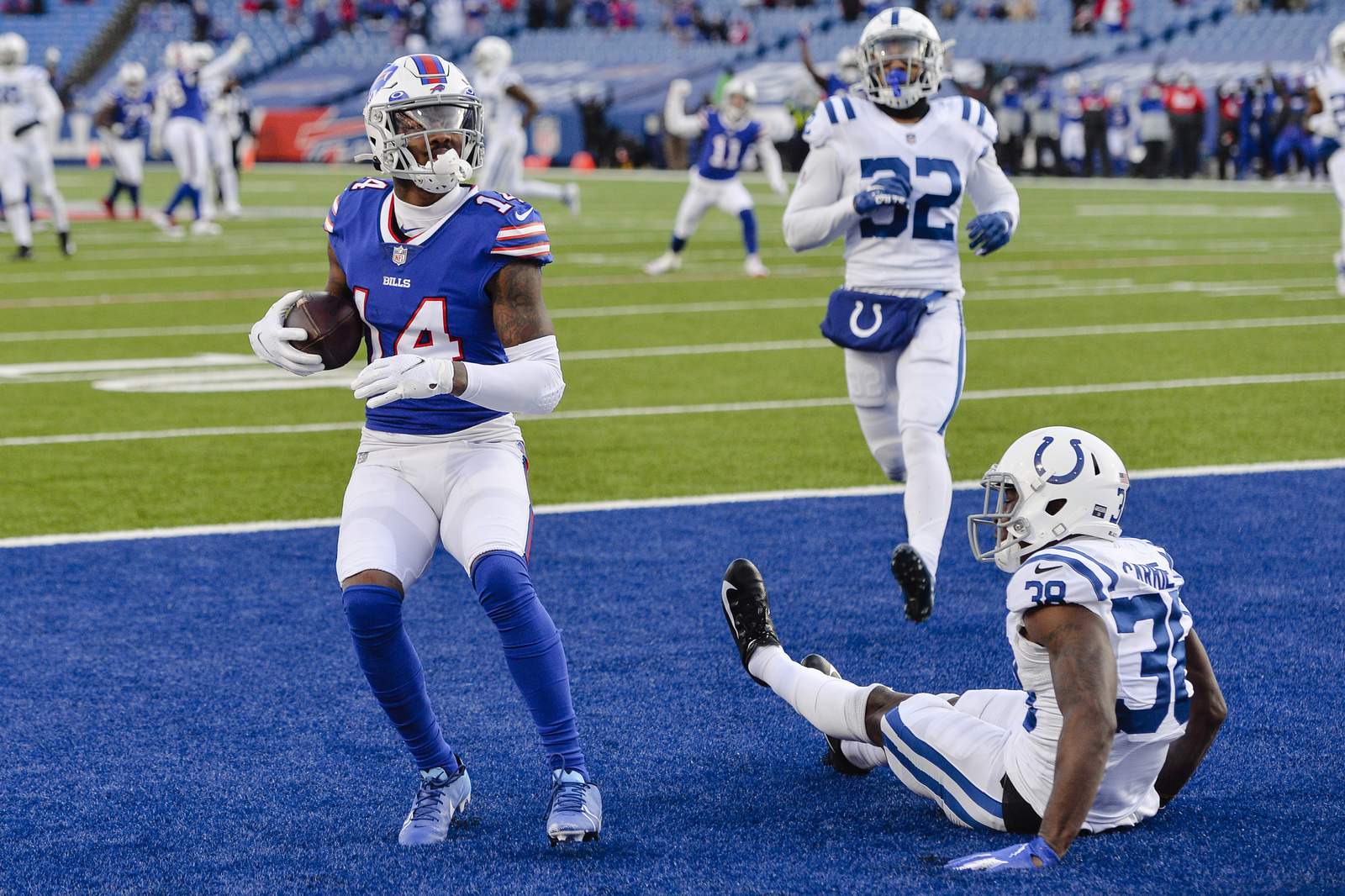 Bills beat Colts 27-24 for 1st playoff win in 25 years