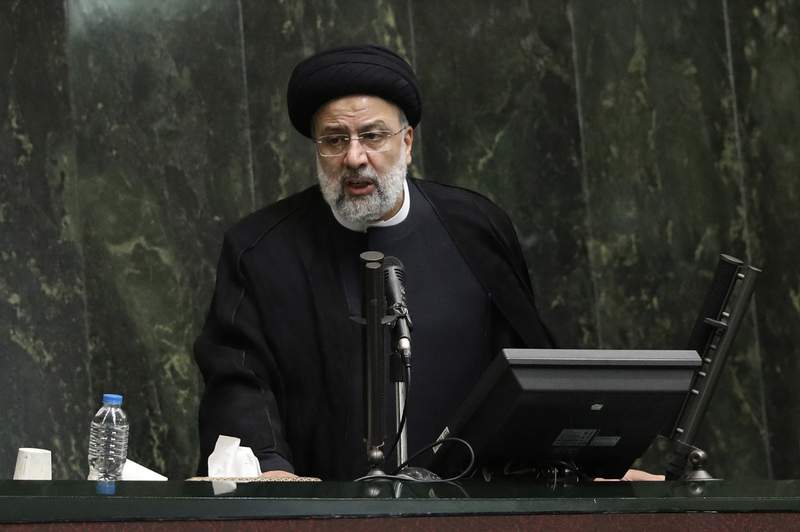 US hits Iran with sanctions ahead of key nuke talks meeting