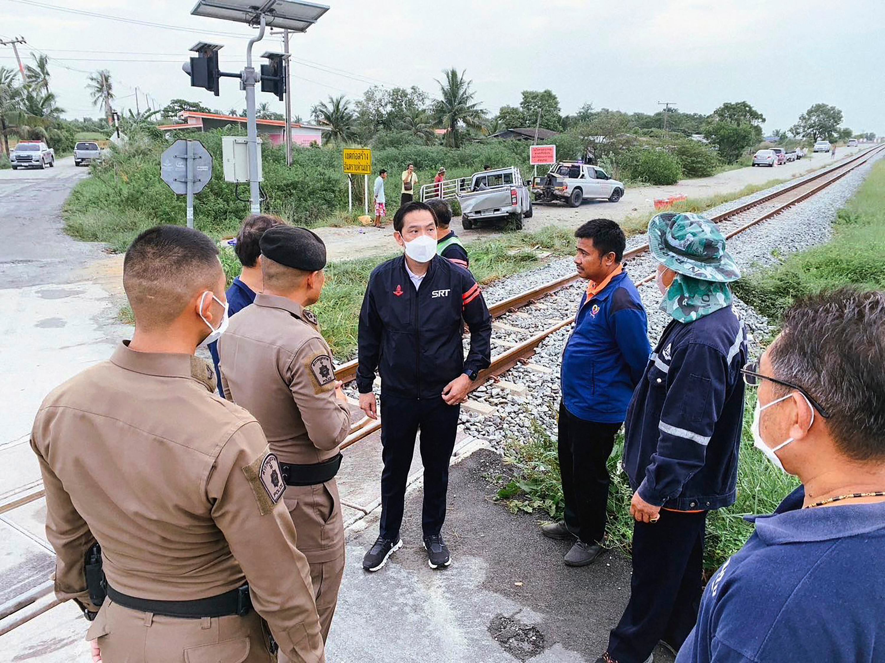 Thailand train collision with pickup truck kills 8 people and injures 4, railway agency says