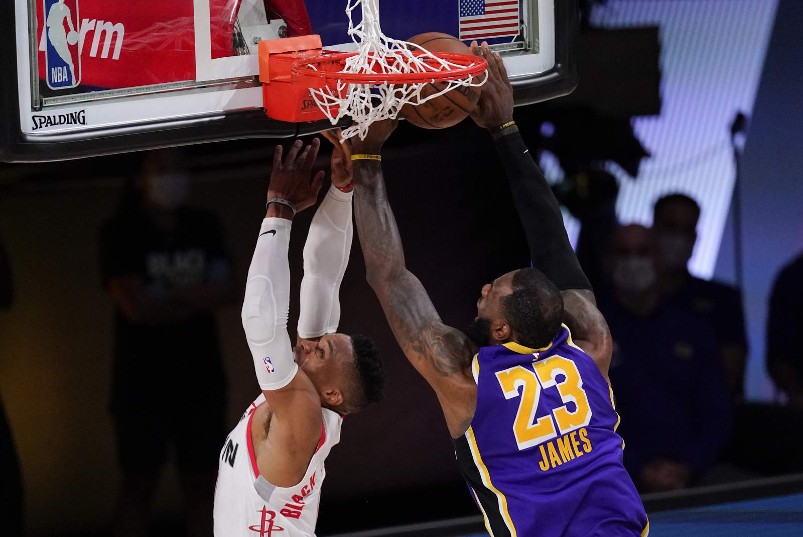 Rockets run away from No. 1 seed Lakers, take Game 1 112-97