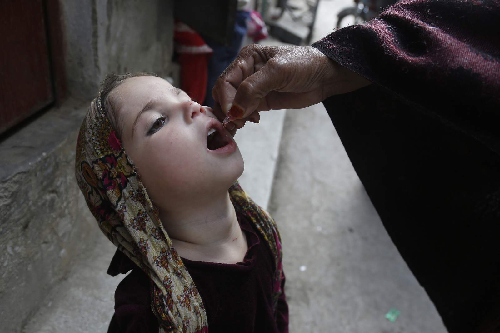 Pakistan to resume polio campaign as COVID-19 cases decline