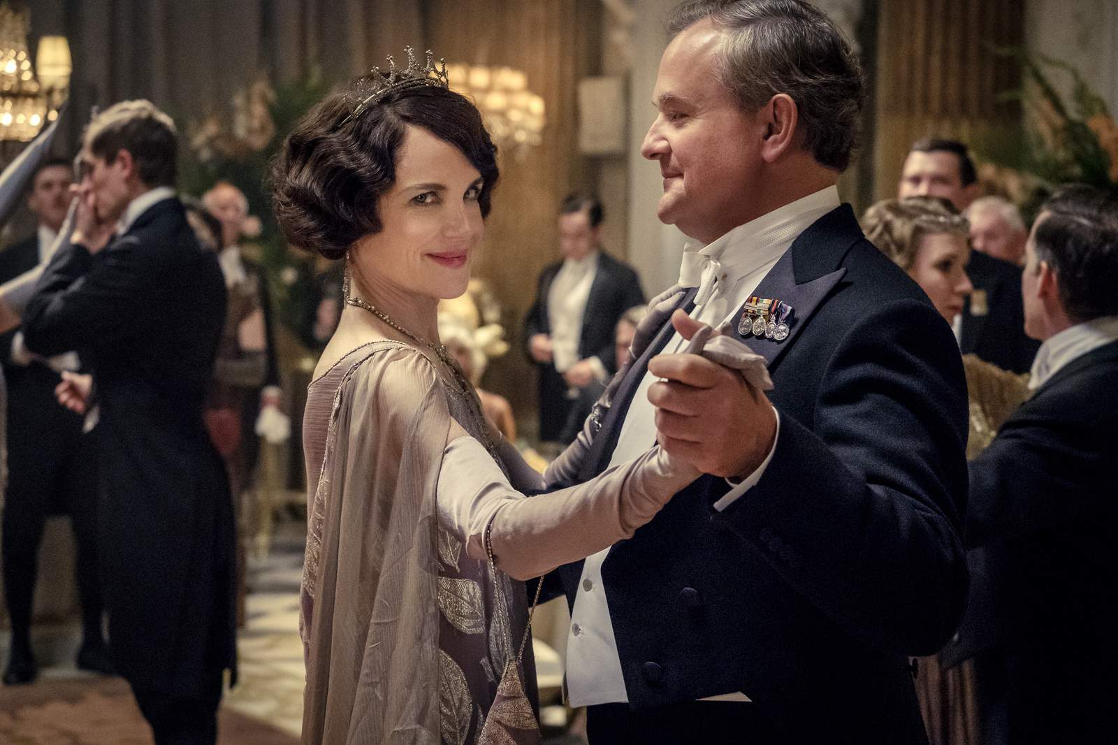 'Downton Abbey' cast returns for sequel opening in December