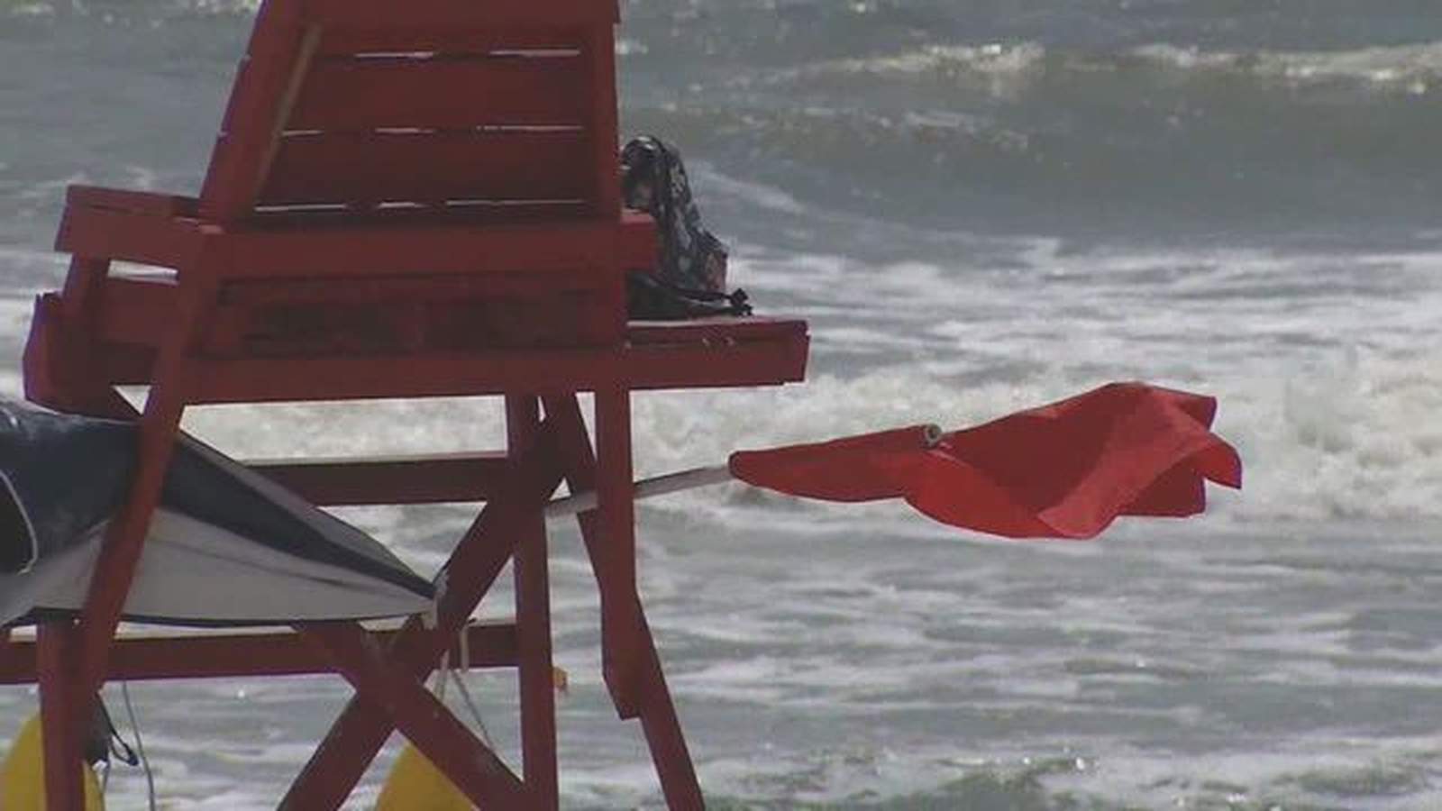 Lifeguards warn of strong rip currents this weekend