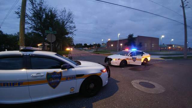 Police: 1 shot in Northwest Jacksonville