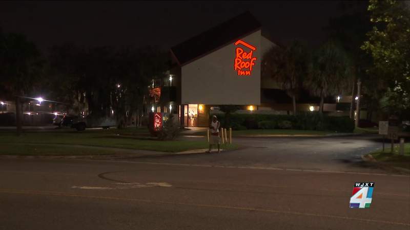 Man dead after Saturday night shooting in Argyle Forest hotel