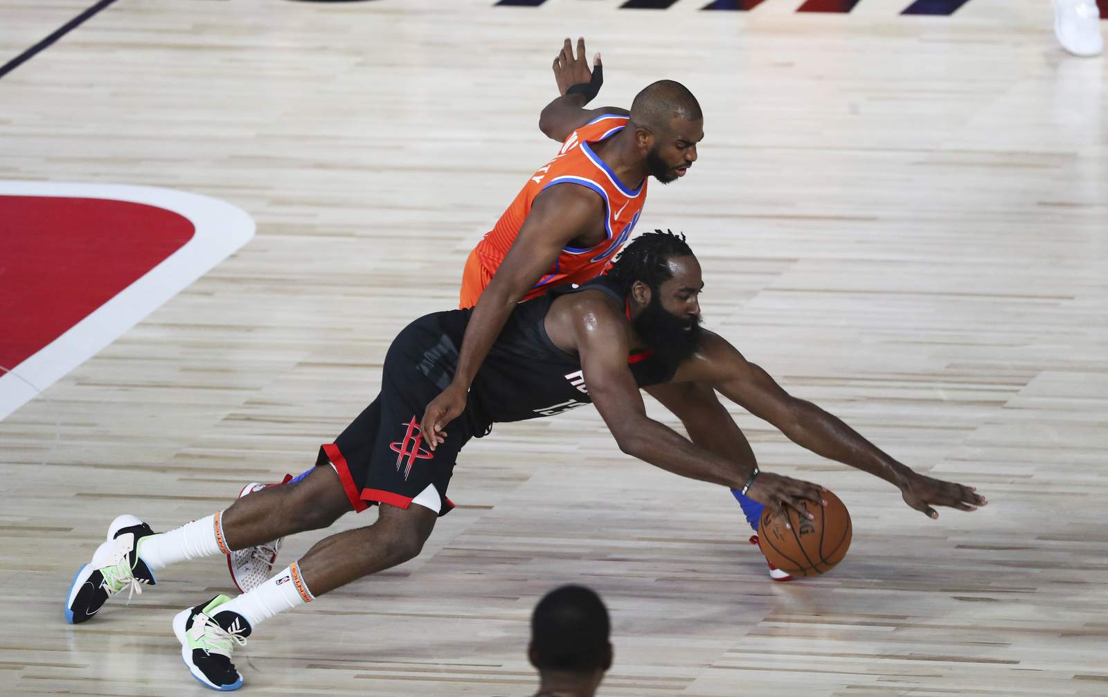 Harden's 37 points lead Rockets past Thunder in Game 1
