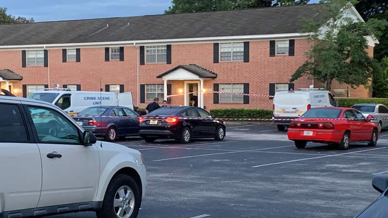 Man, woman killed in shooting at Arlington apartment, police say